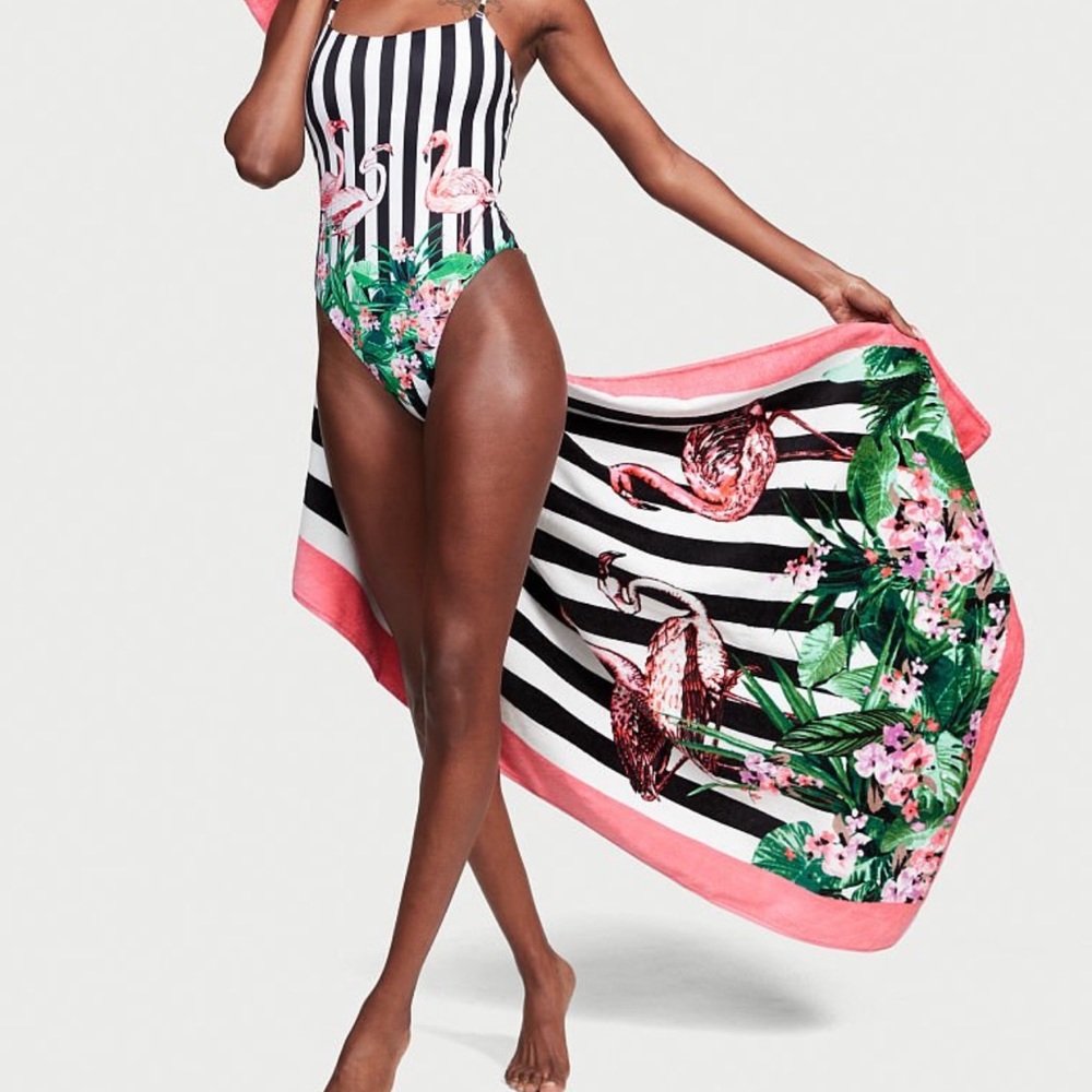Logo Vs Beach towel Victoria Secret New Large